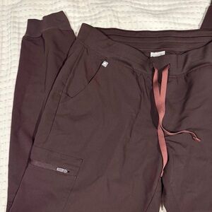 Women’s Figs Espresso Zamora Jogger (L)